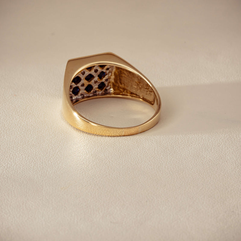 Deja Vu 9ct Yellow Gold Sapphire & Diamond Signet Ring - Ring - Walker & Hall