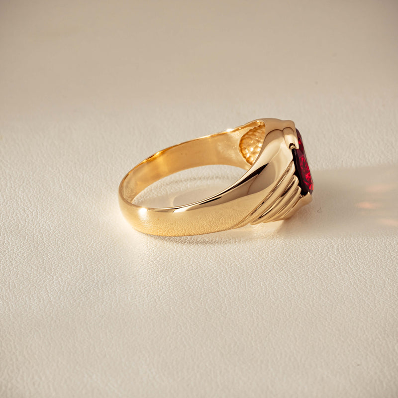 Deja Vu 9ct Yellow Gold 5.00ct Oval Garnet Mens Ring - Ring - Walker & Hall