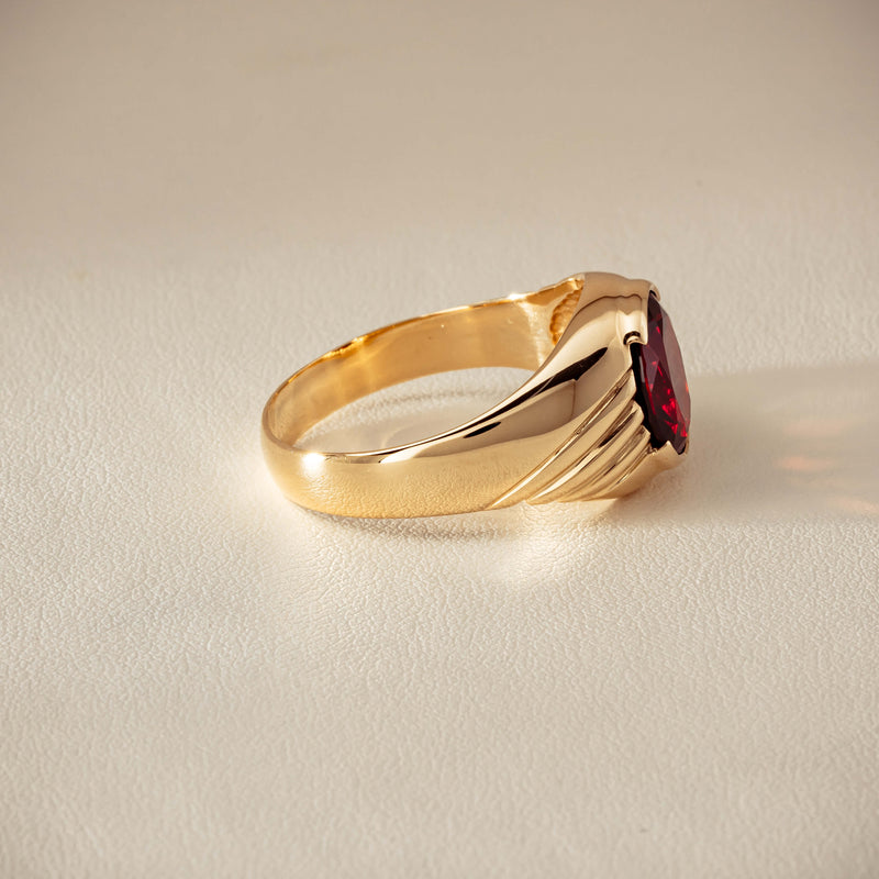 Deja Vu 9ct Yellow Gold 5.00ct Oval Garnet Mens Ring - Ring - Walker & Hall