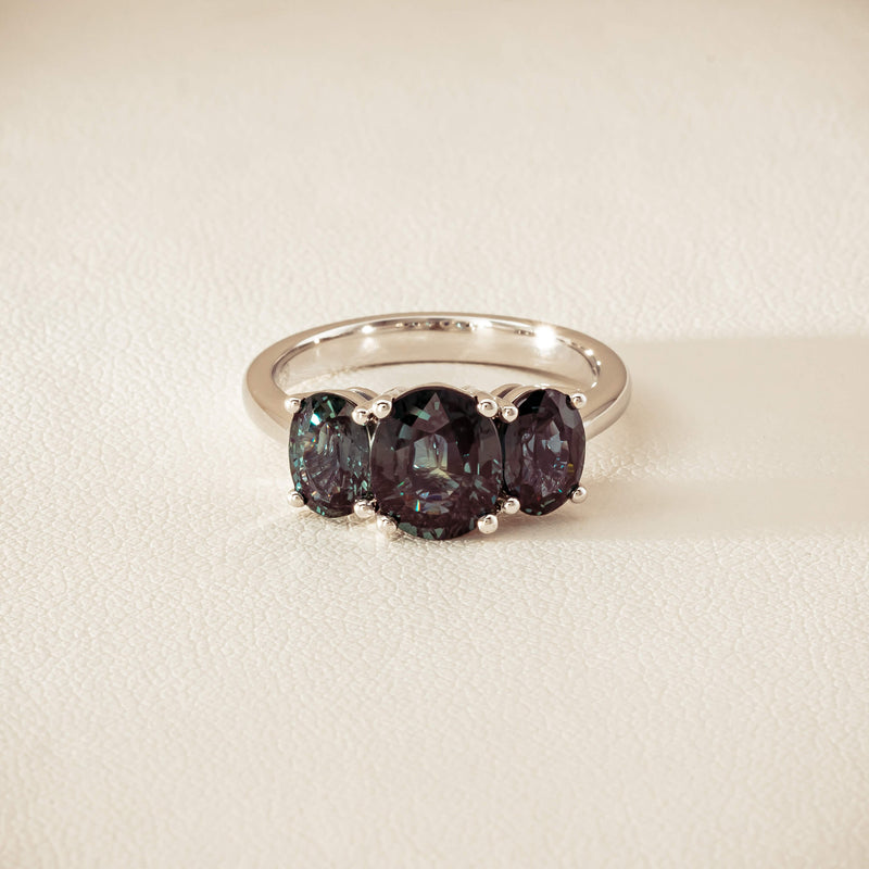 18ct White Gold 4.31ct Green Sapphire Odyssey Ring - Ring - Walker & Hall