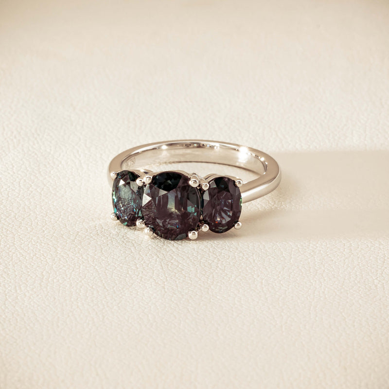 18ct White Gold 4.31ct Green Sapphire Odyssey Ring - Ring - Walker & Hall