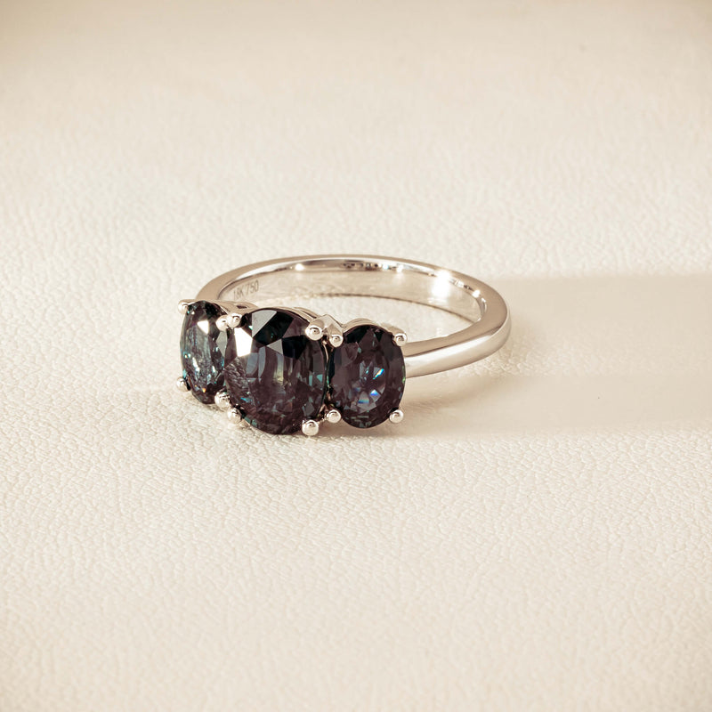 18ct White Gold 4.31ct Green Sapphire Odyssey Ring - Ring - Walker & Hall