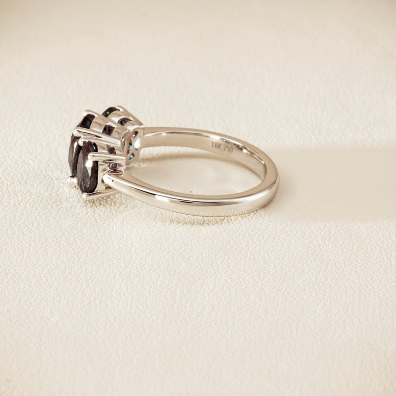 18ct White Gold 4.31ct Green Sapphire Odyssey Ring - Ring - Walker & Hall