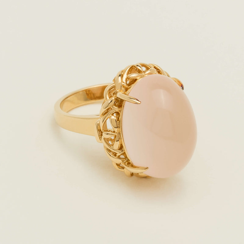 Deja Vu 18ct Yellow Gold Rose Quartz Cocktail Ring