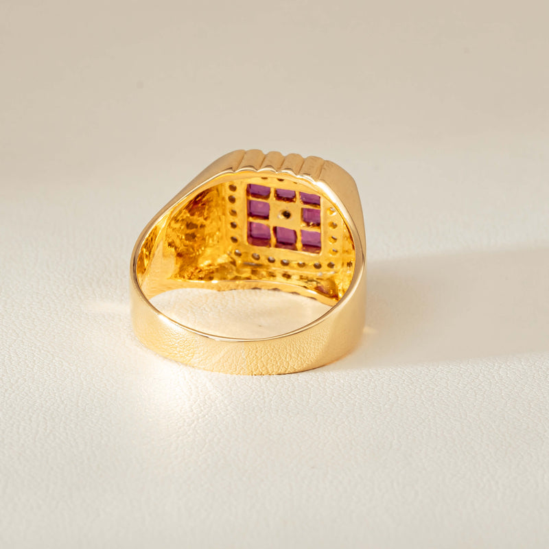 Deja Vu 18ct Yellow Gold Pink Sapphire Diamond Signet Ring - Ring - Walker & Hall
