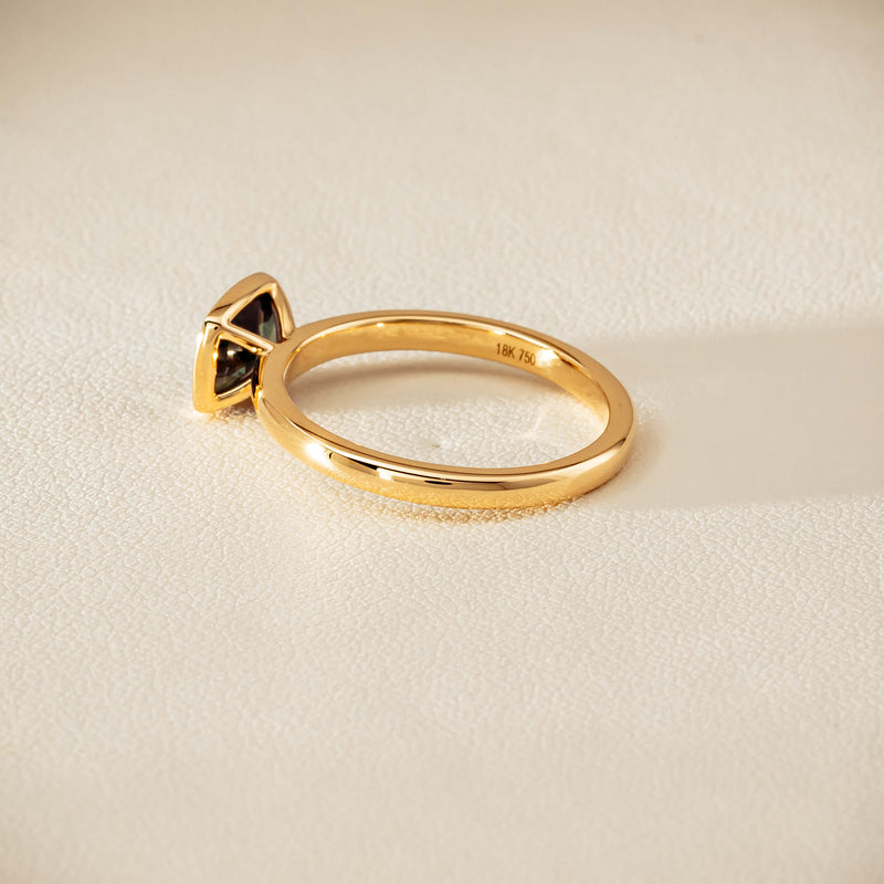 18ct Yellow Gold 1.23ct Teal Sapphire Rubover Set Ring - Ring - Walker & Hall