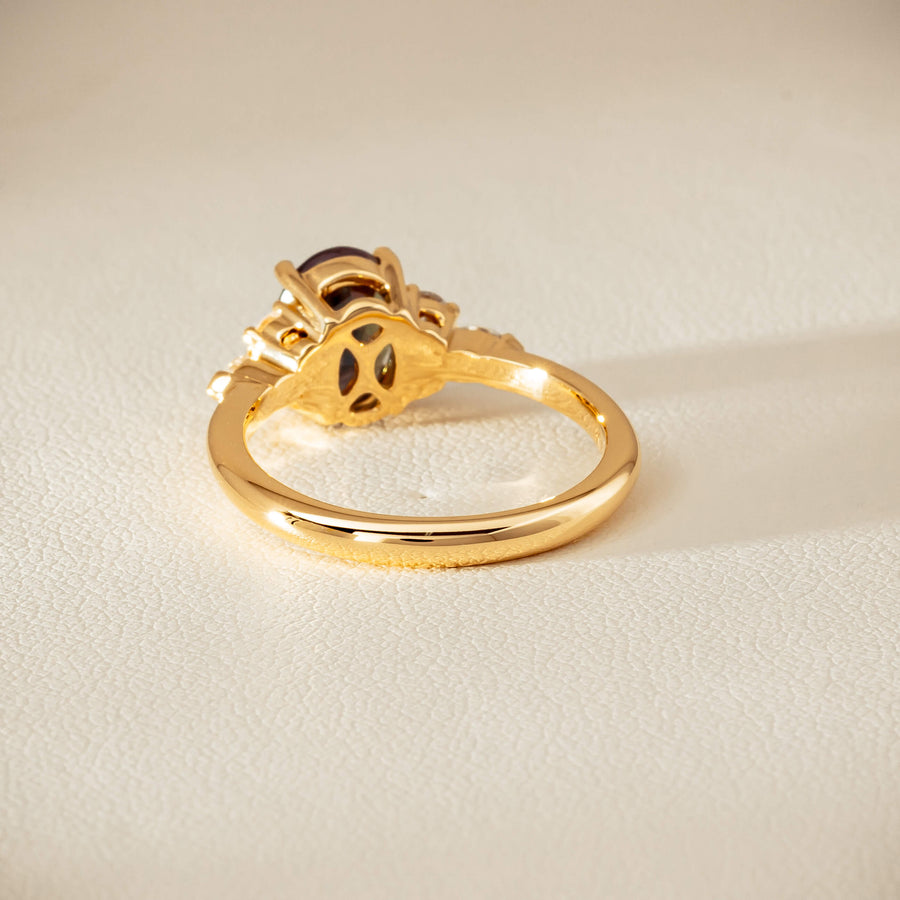 18ct Yellow Gold 2.20ct Green Sapphire & Diamond Oriana Ring