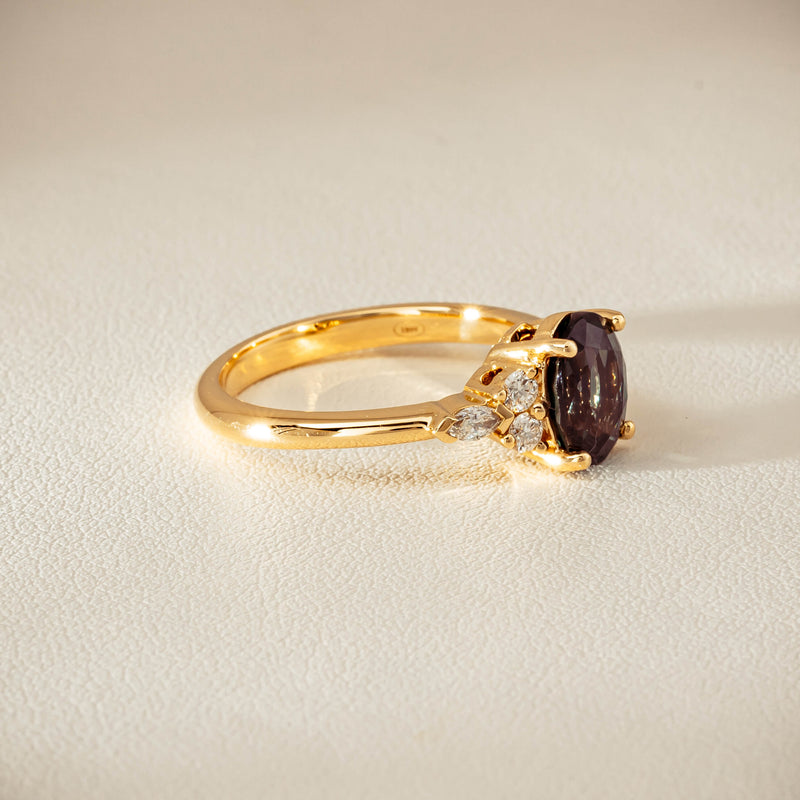 18ct Yellow Gold 2.20ct Green Sapphire & Diamond Oriana Ring