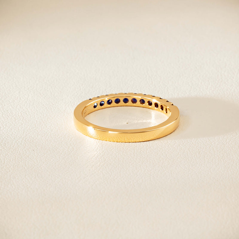 18ct Yellow Gold Sapphire Bella Band - Ring - Walker & Hall