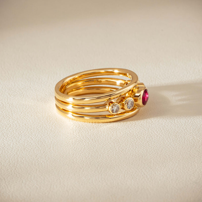 Deja Vu 18ct Yellow Gold .50ct Ruby & Diamond Ring