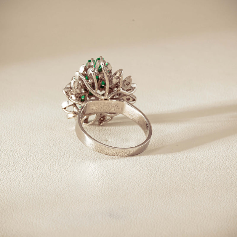Vintage 13ct White Gold Emerald & Diamond Cluster Ring