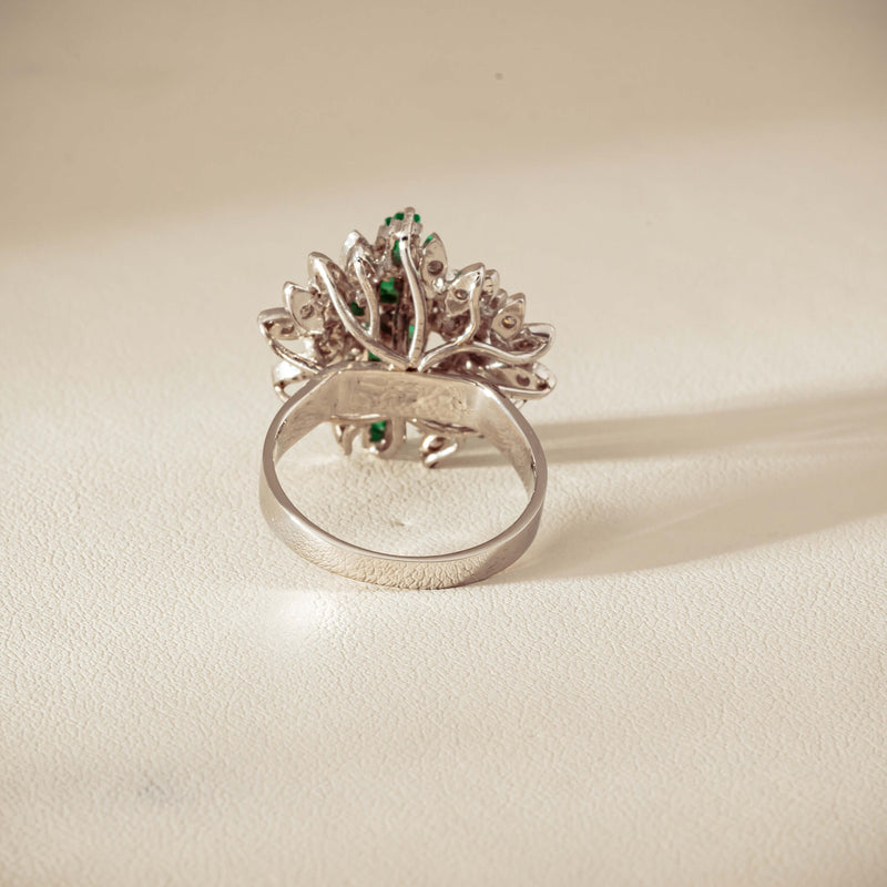 Vintage 13ct White Gold Emerald & Diamond Cluster Ring