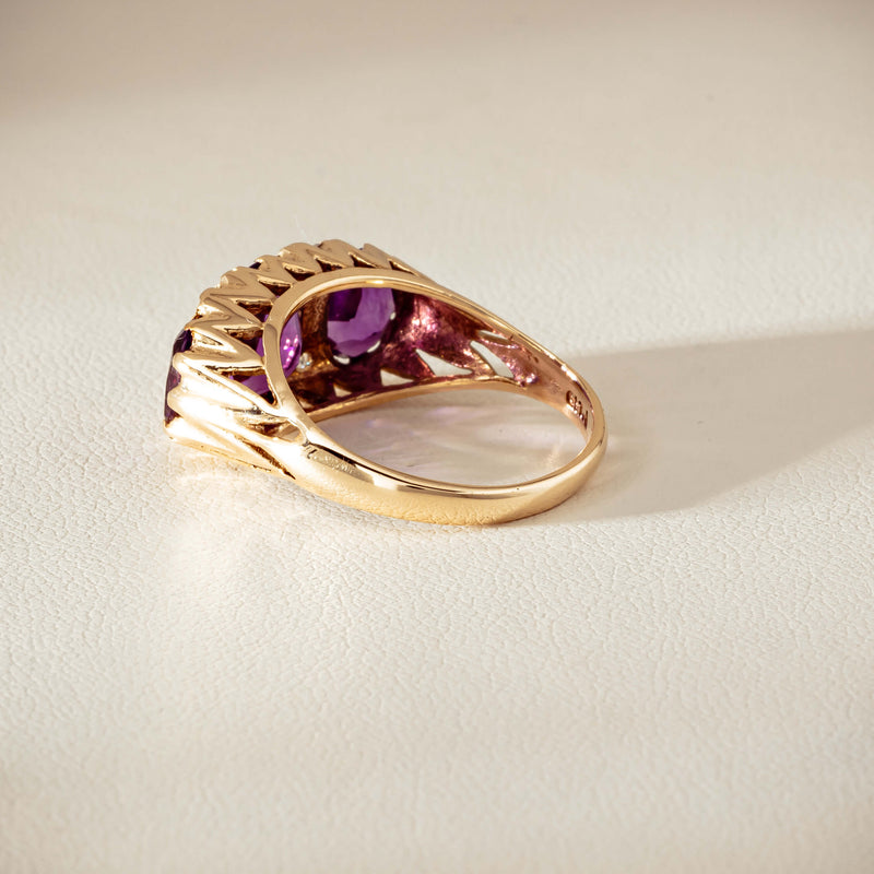 Deja Vu 9ct Gold Amethyst & Diamond Ring - London 1972