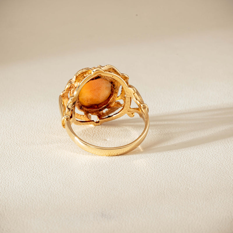 Deja Vu 9ct Yellow Gold Decorative Cameo Ring - London 1976
