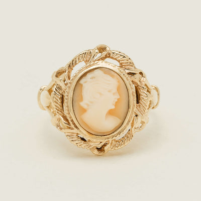 Deja Vu 9ct Yellow Gold Decorative Cameo Ring - London 1976