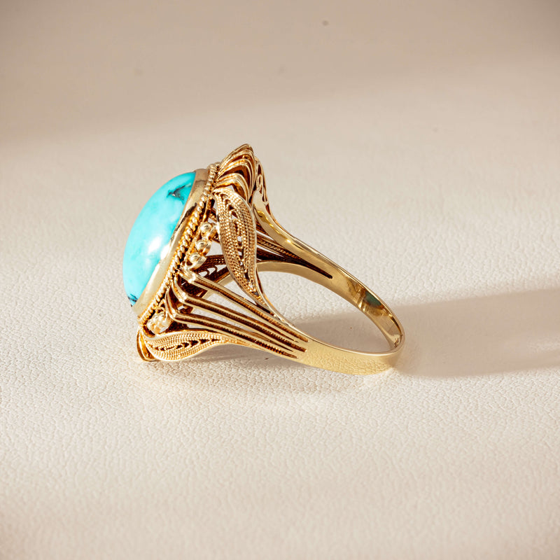 Deja Vu 14ct Yellow Gold Oval Turquoise Filigree Ring
