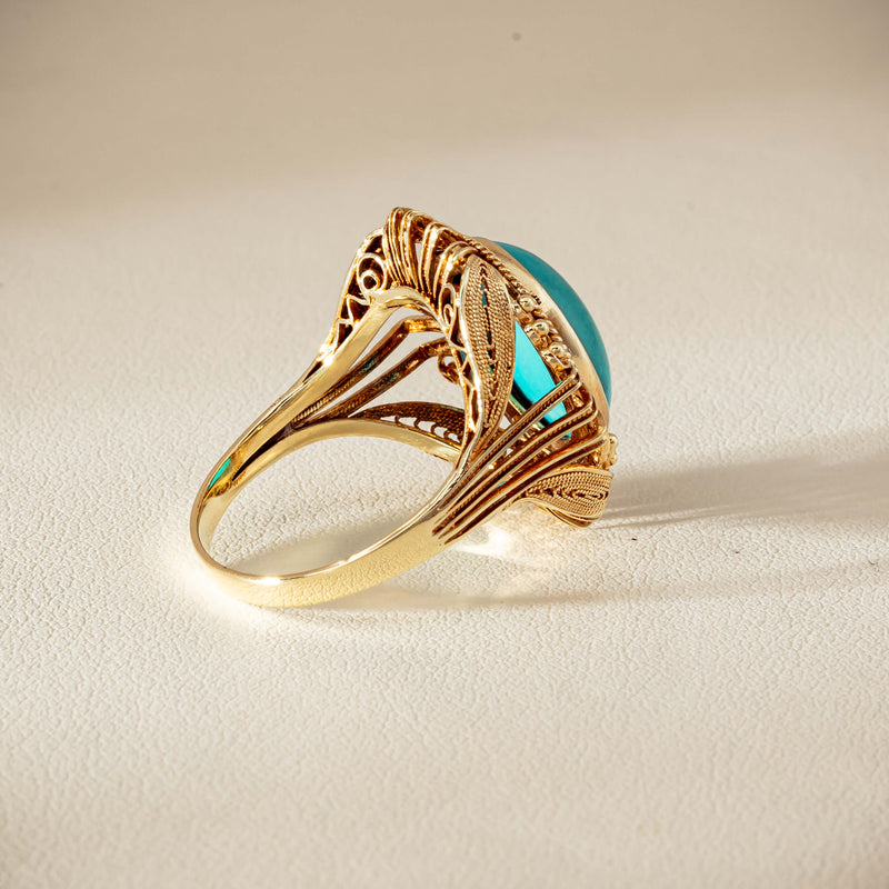 Deja Vu 14ct Yellow Gold Oval Turquoise Filigree Ring