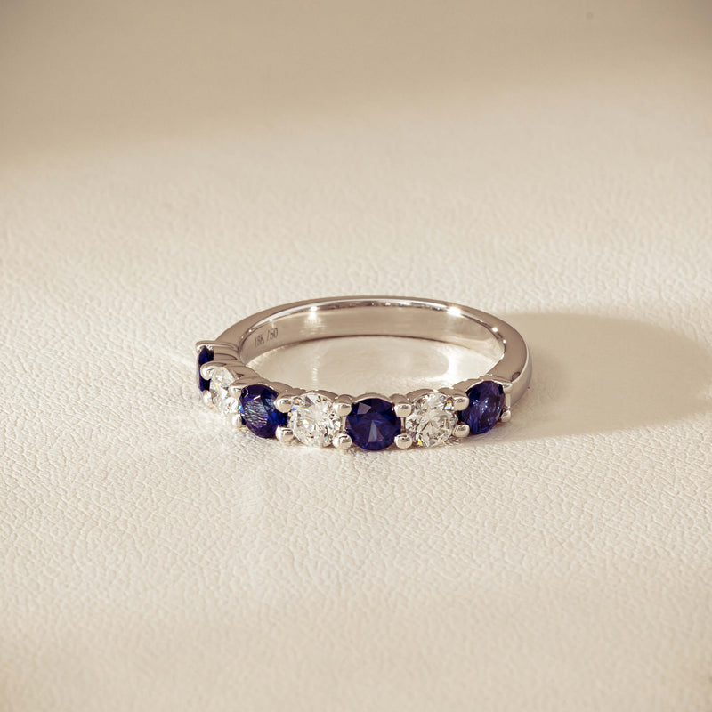 18ct White Gold .70ct Sapphire & Diamond Panorama Ring