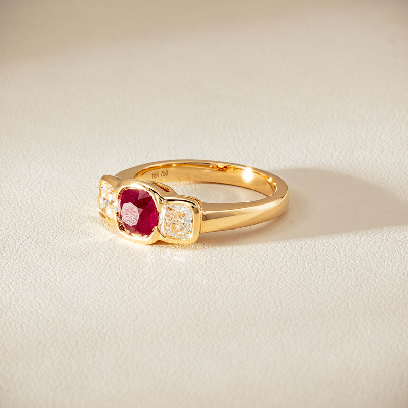 18ct Yellow Gold 1.52ct Ruby & Diamond Rubover-Set Ring