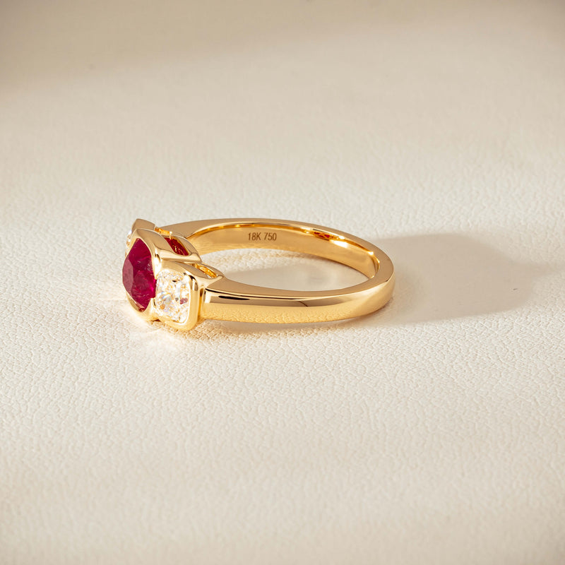 18ct Yellow Gold 1.52ct Ruby & Diamond Rubover-Set Ring