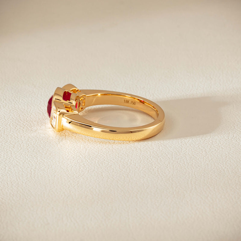 18ct Yellow Gold 1.52ct Ruby & Diamond Rubover-Set Ring