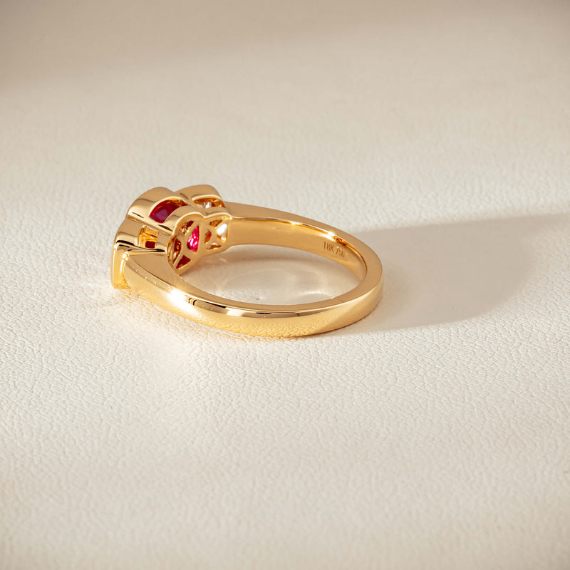 18ct Yellow Gold 1.52ct Ruby & Diamond Rubover-Set Ring