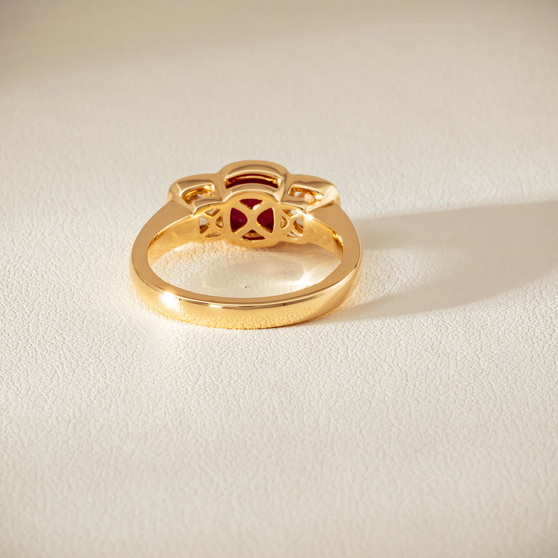 18ct Yellow Gold 1.52ct Ruby & Diamond Rubover-Set Ring