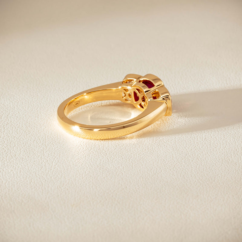 18ct Yellow Gold 1.52ct Ruby & Diamond Rubover-Set Ring