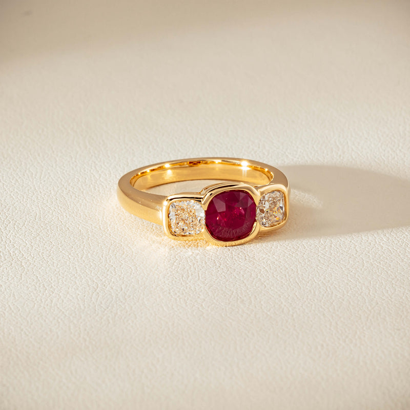 18ct Yellow Gold 1.52ct Ruby & Diamond Rubover-Set Ring