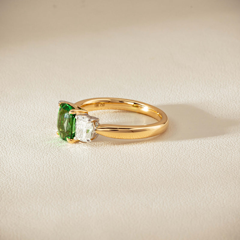 18ct Yellow Gold 2.01ct Tsavorite & Diamond Odyssey Ring