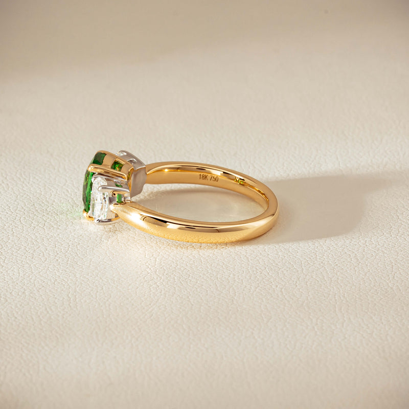 18ct Yellow Gold 2.01ct Tsavorite & Diamond Odyssey Ring
