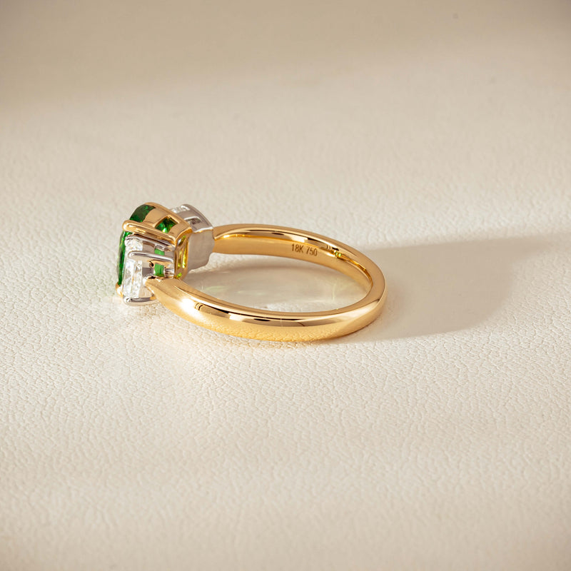 18ct Yellow Gold 2.01ct Tsavorite & Diamond Odyssey Ring