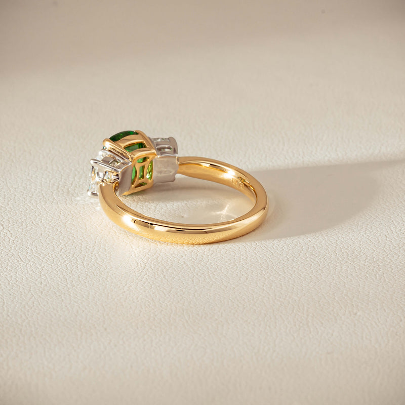 18ct Yellow Gold 2.01ct Tsavorite & Diamond Odyssey Ring