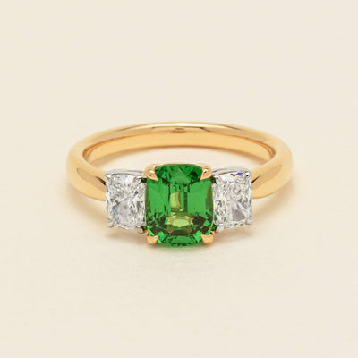 18ct Yellow Gold 2.01ct Tsavorite & Diamond Odyssey Ring