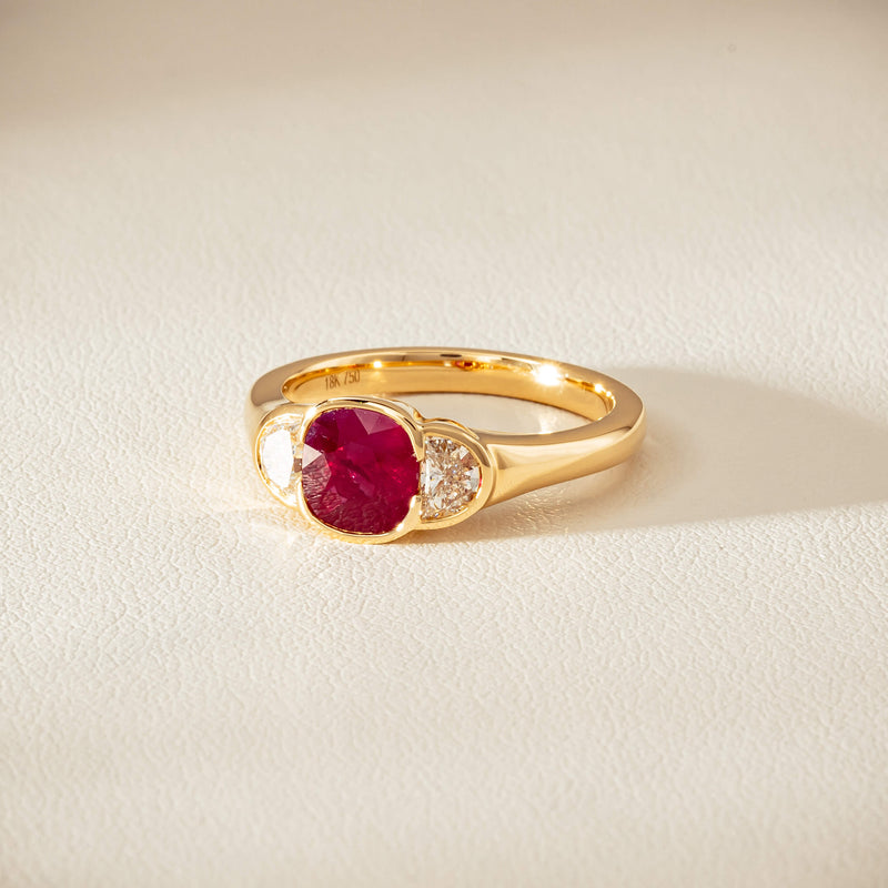 18ct Yellow Gold 1.46ct Ruby & Diamond Rubover-Set Ring