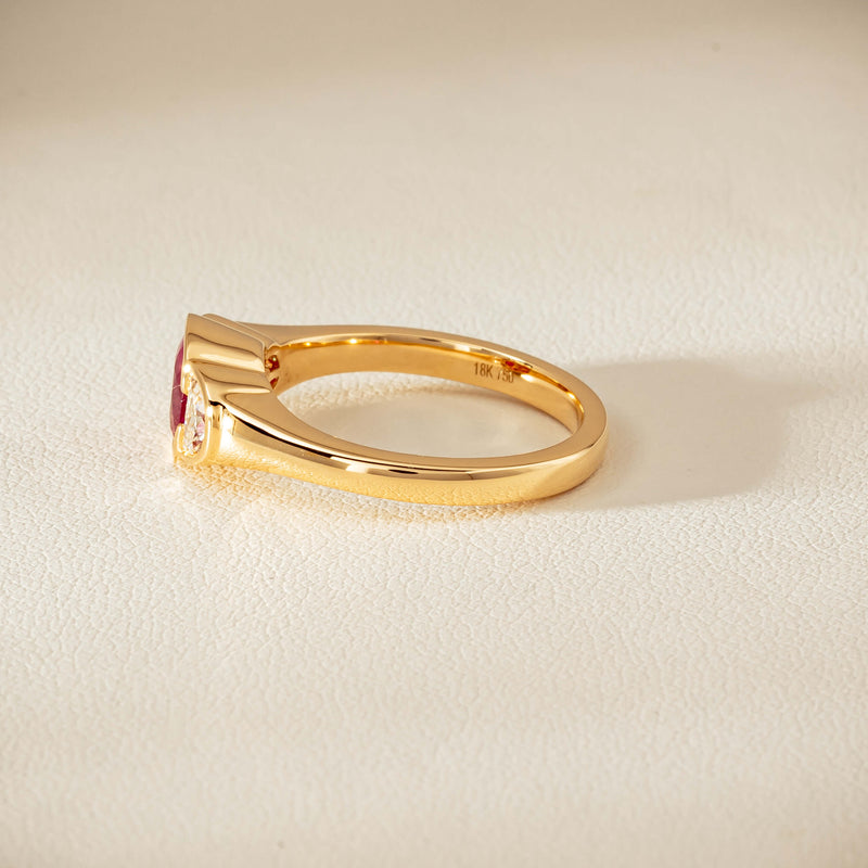 18ct Yellow Gold 1.46ct Ruby & Diamond Rubover-Set Ring