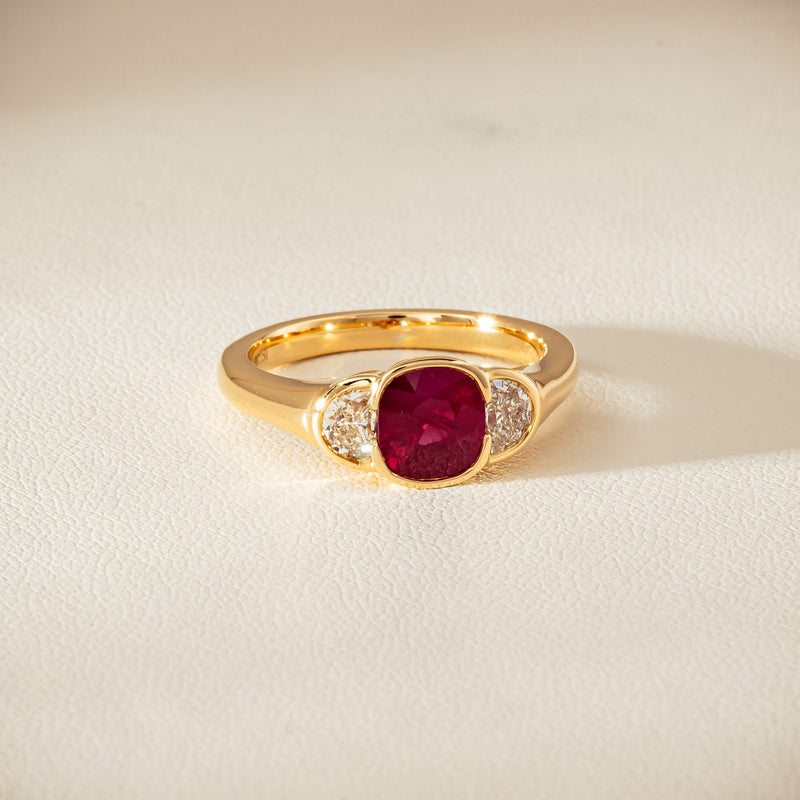 18ct Yellow Gold 1.46ct Ruby & Diamond Rubover-Set Ring