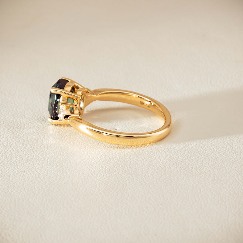 18ct Yellow Gold 3.01ct Green Sapphire & Diamond Ayla Ring