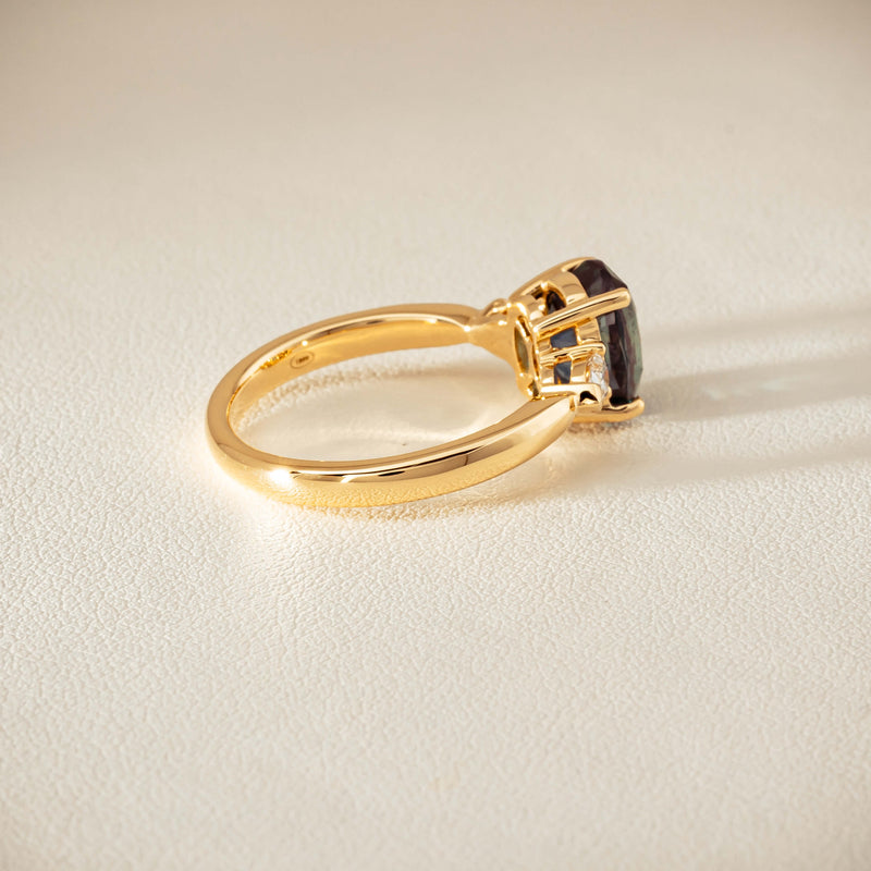 18ct Yellow Gold 3.01ct Green Sapphire & Diamond Ayla Ring