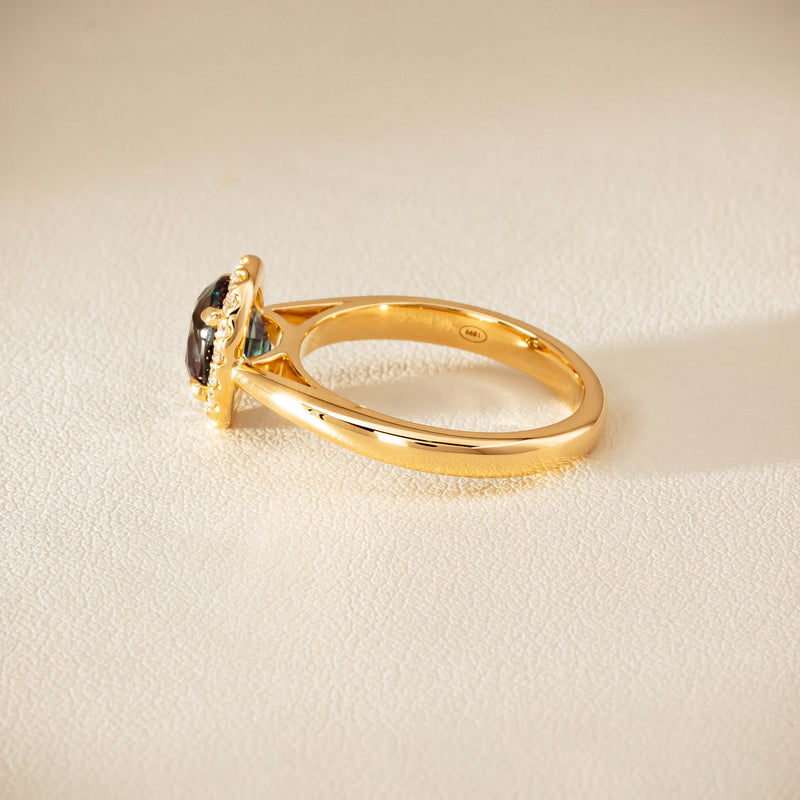 18ct Yellow Gold 2.03ct Green Sapphire & Diamond Nina Ring