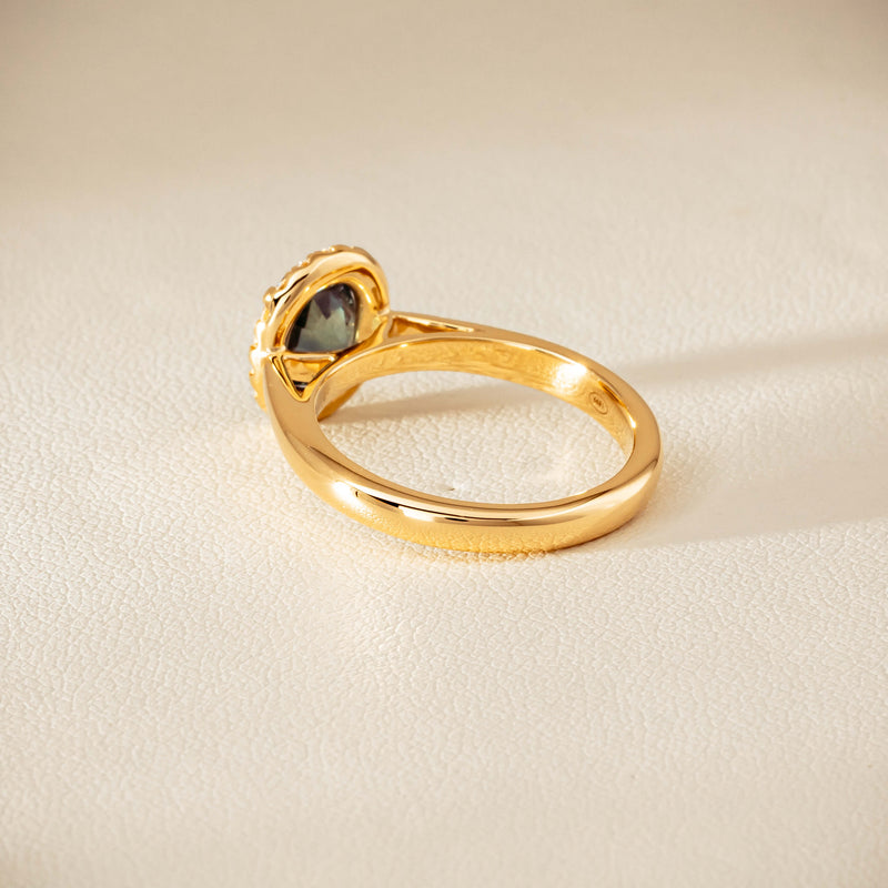 18ct Yellow Gold 2.03ct Green Sapphire & Diamond Nina Ring