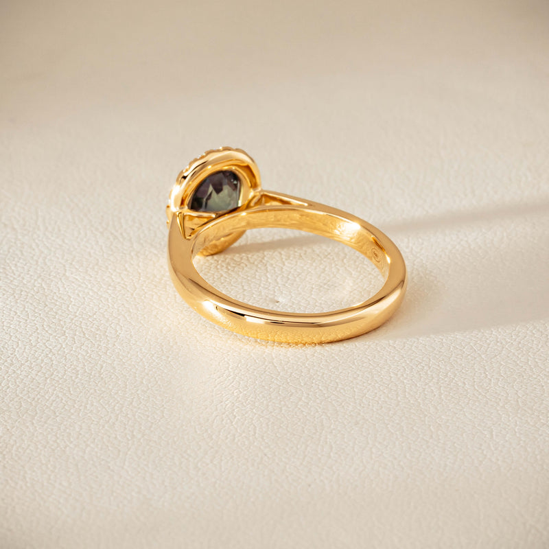 18ct Yellow Gold 2.03ct Green Sapphire & Diamond Nina Ring