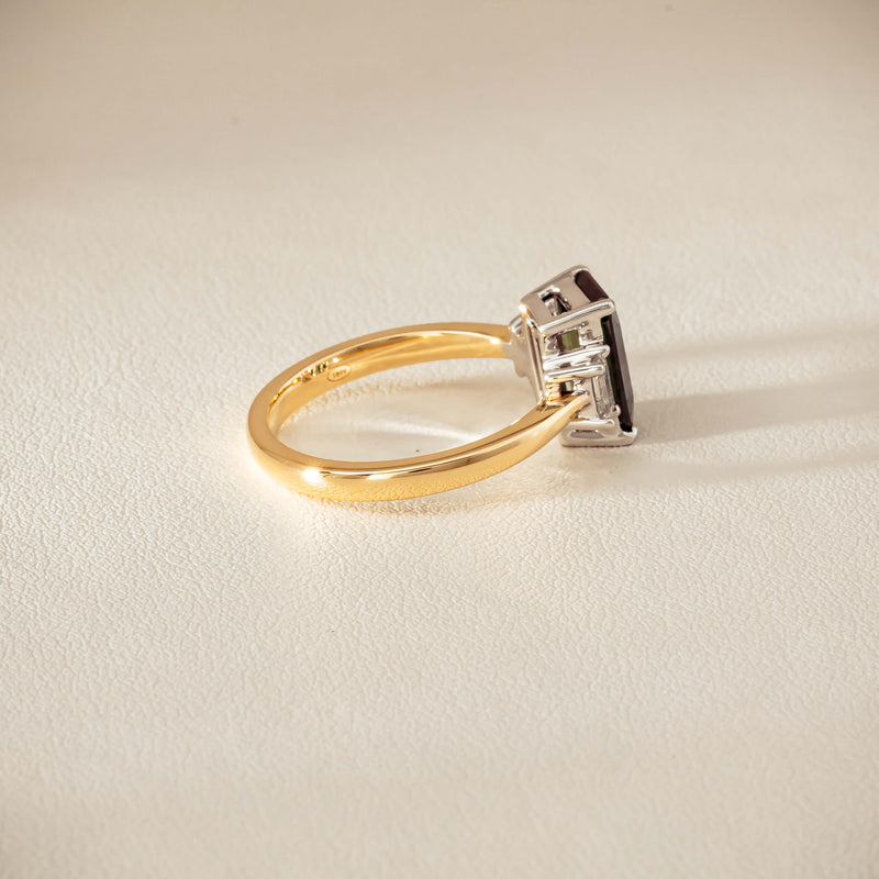 18ct Yellow Gold 2.35ct Green Sapphire Diamond Odyssey Ring