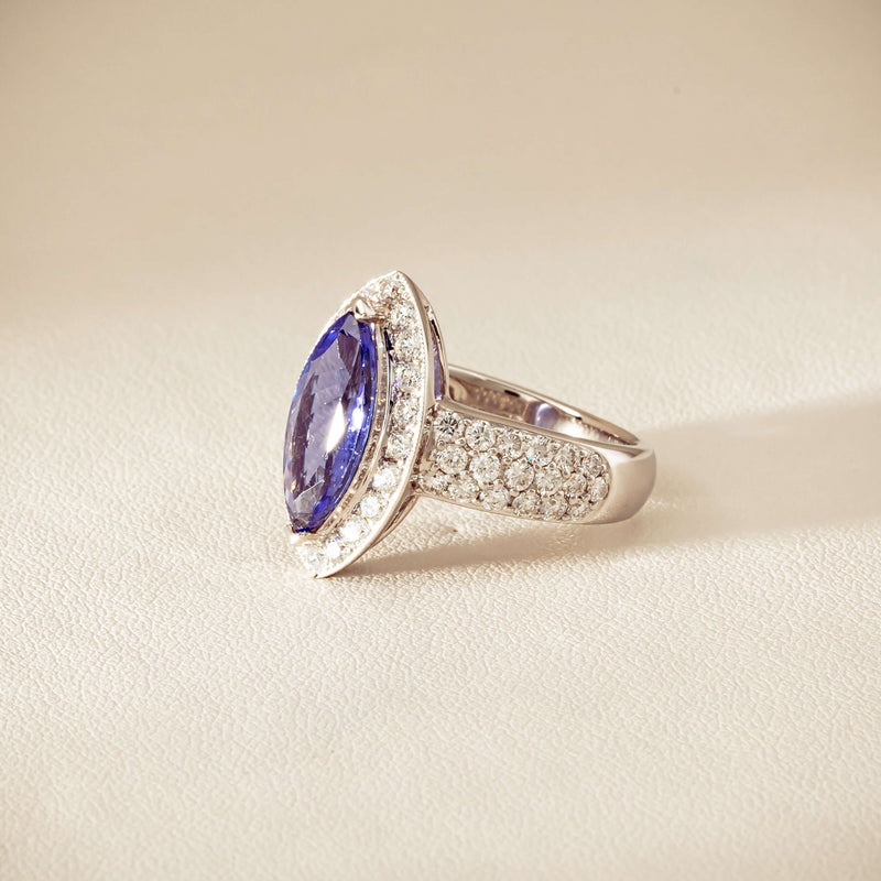 Deja Vu 18ct White Gold 2.20ct Tanzanite & Diamond Ring