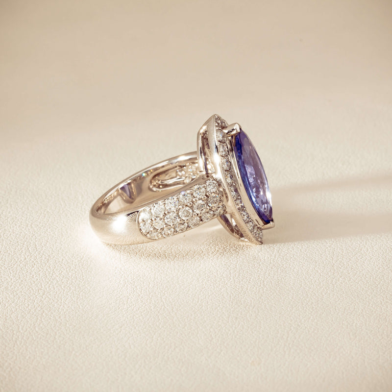 Deja Vu 18ct White Gold 2.20ct Tanzanite & Diamond Ring