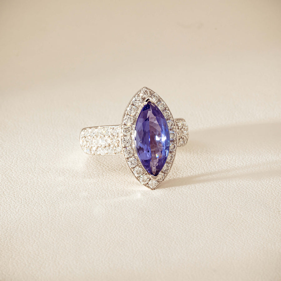 Deja Vu 18ct White Gold 2.20ct Tanzanite & Diamond Ring