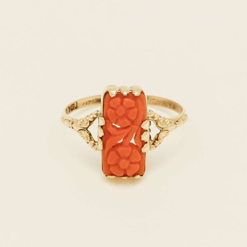 Deja Vu 14ct Yellow Gold Carved Coral Ring