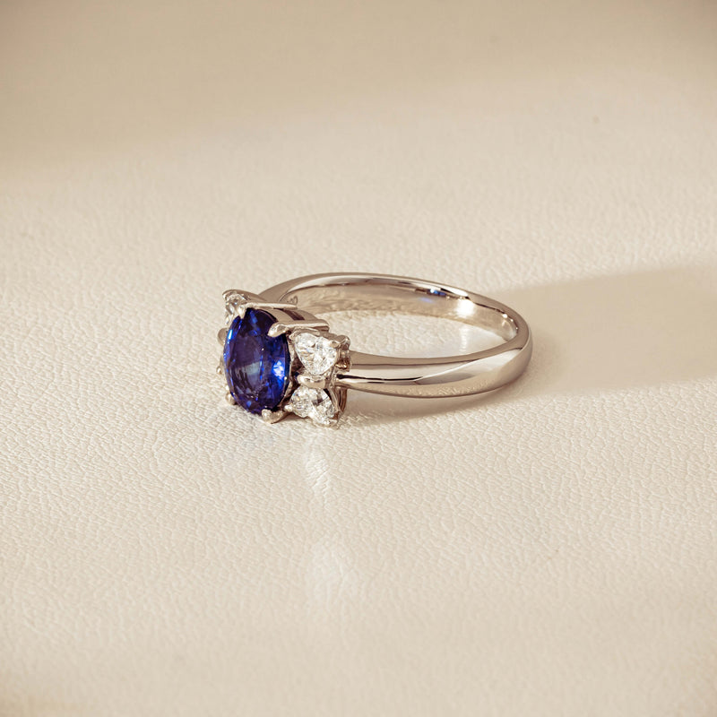 Deja Vu Platinum 1.49ct Oval Sapphire & Diamond Ring