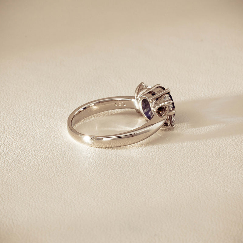 Deja Vu Platinum 1.49ct Oval Sapphire & Diamond Ring