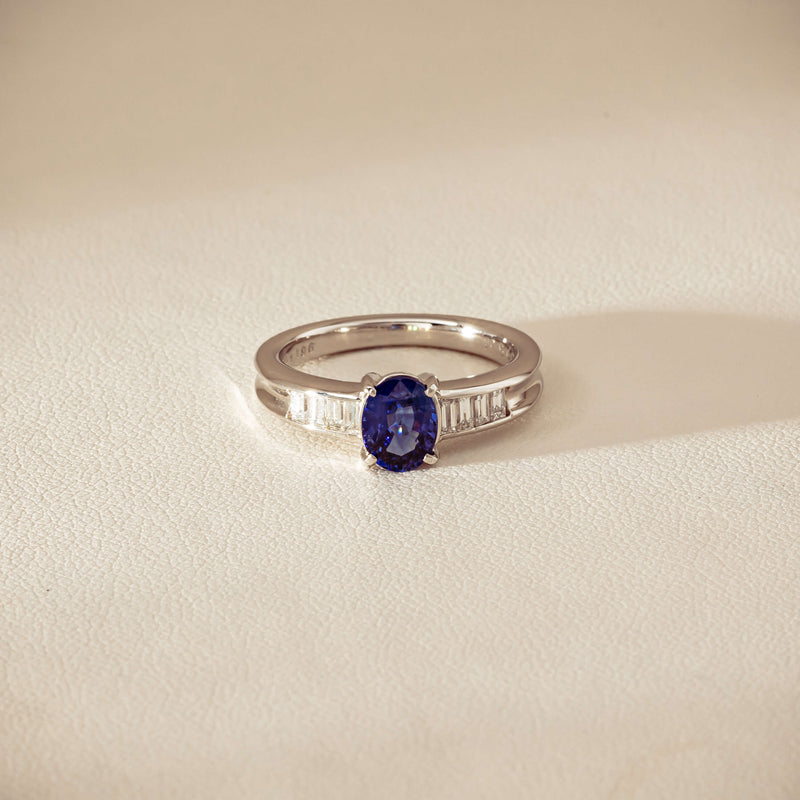 Deja Vu Platinum 1.19ct Oval Sapphire & Diamond Ring - Ring - Walker & Hall